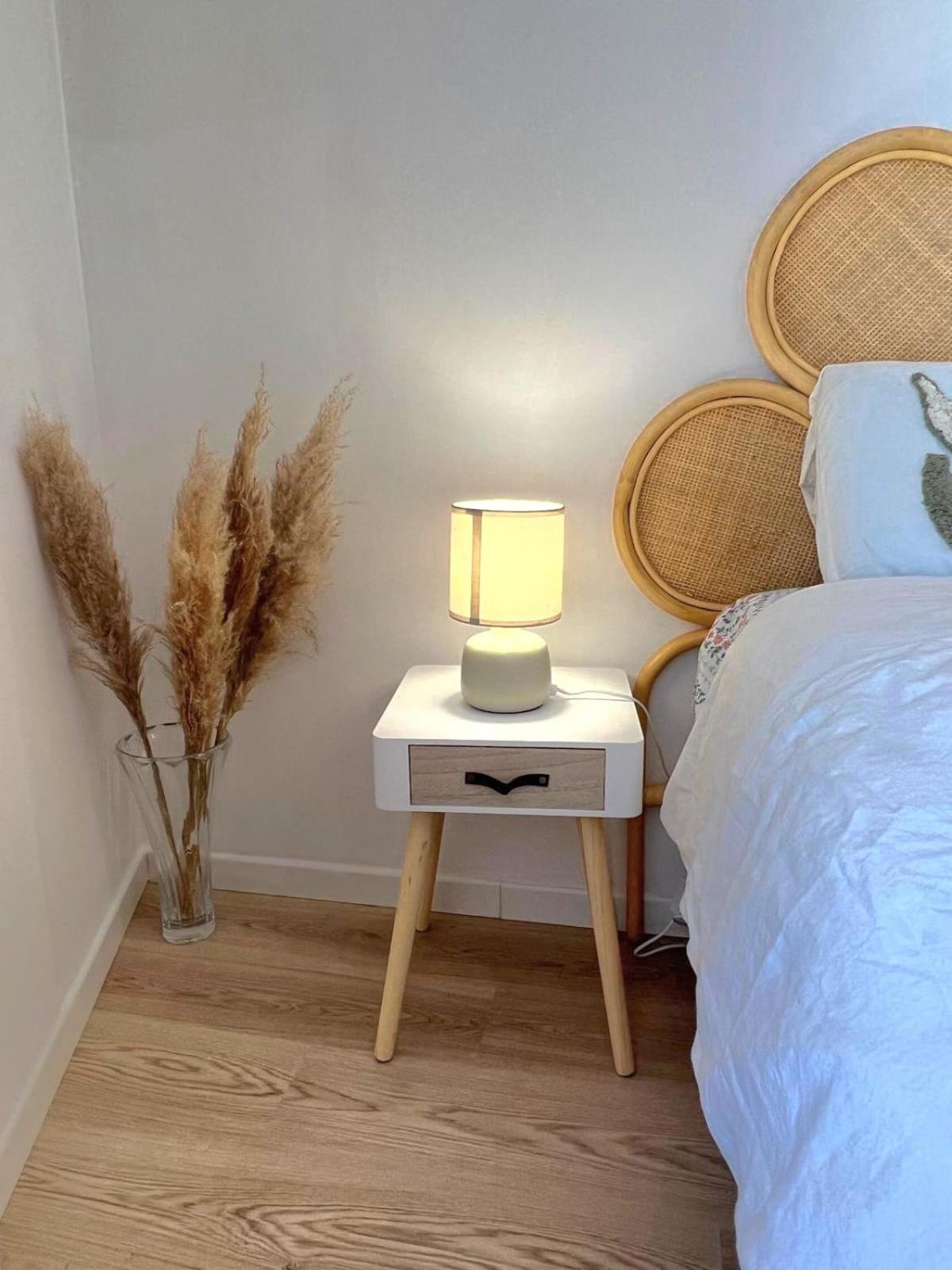 Appartement Elegant Et Lumineux Romainville Exterior foto